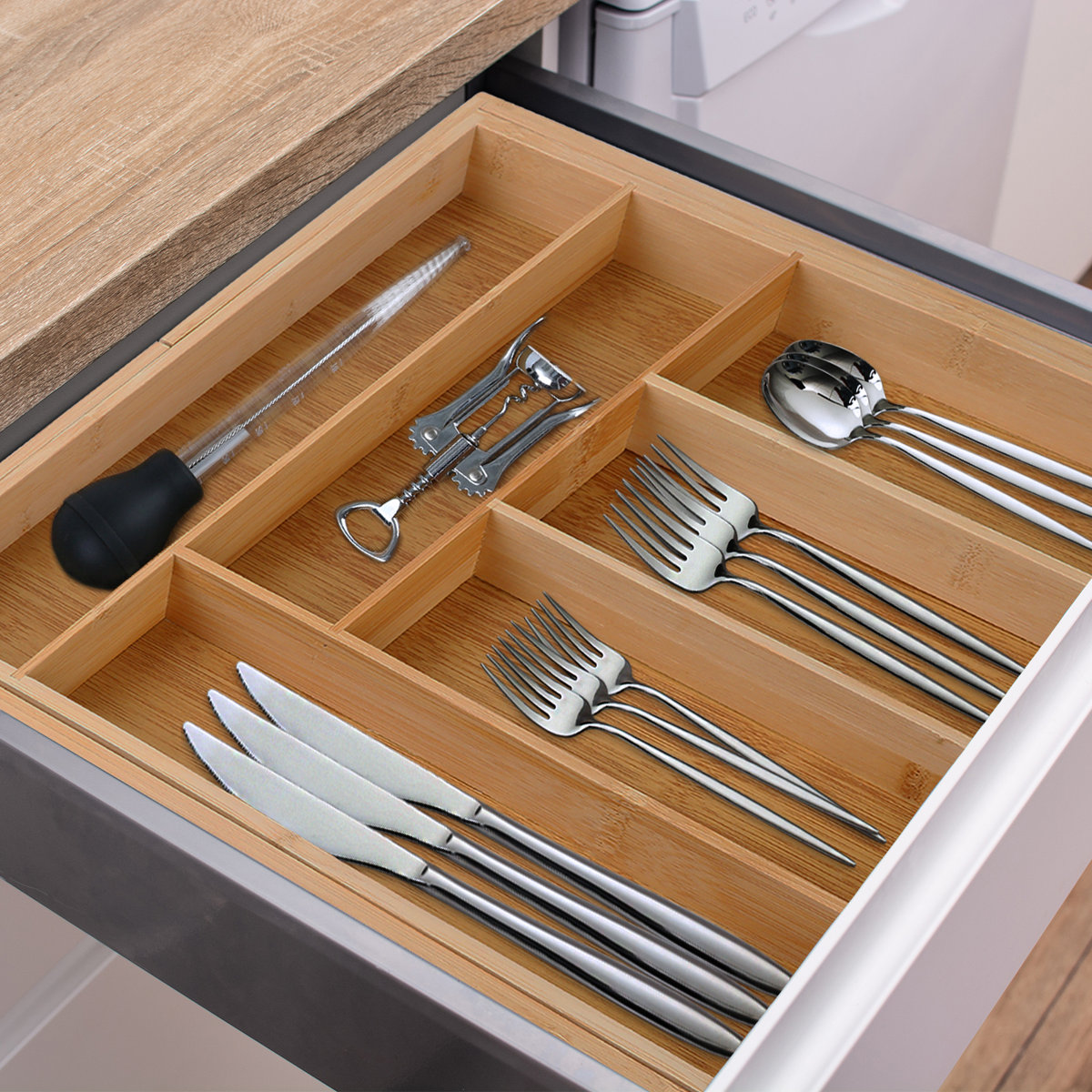 Bamboo Drawer Organizer, 6-8 Slot Expandable Cutlery Tray for Forks, Spoons and Knives, Large Adjustable Kitchen Utensil Holder